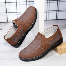 Load image into Gallery viewer, Old Beijing Shoes
